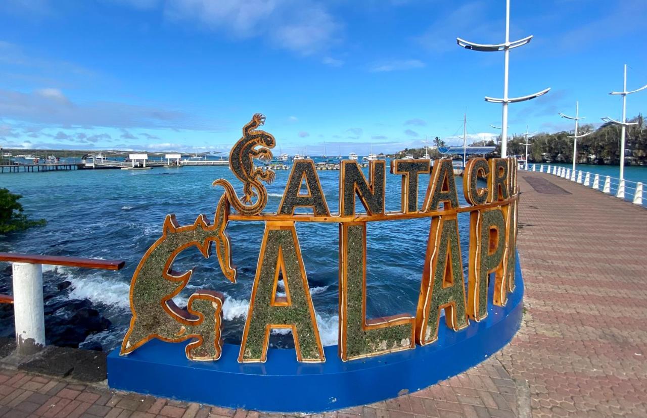 Torre Mar Galapagos Boutique Suites Puerto Ayora  Kültér fotó