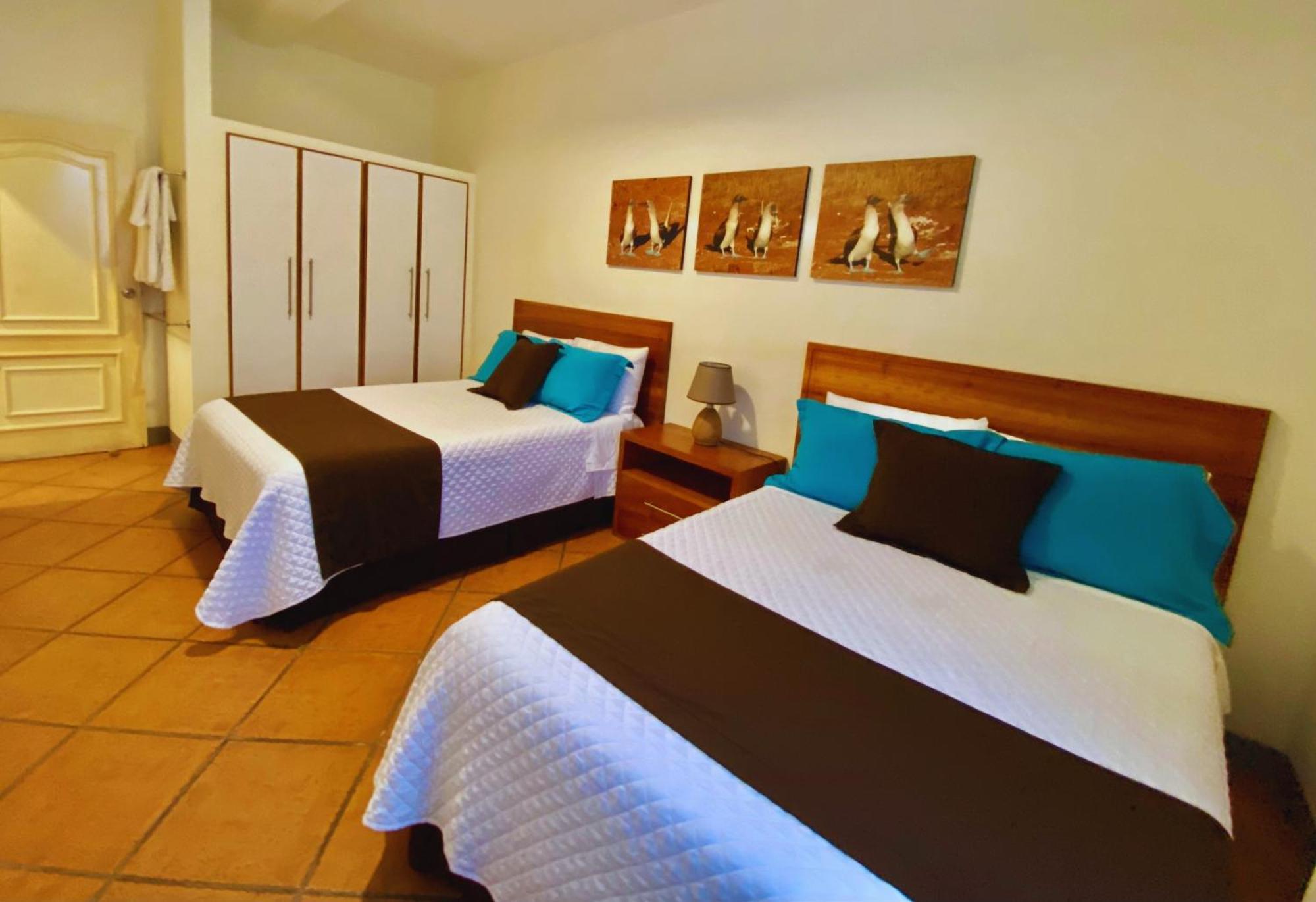 Torre Mar Galapagos Boutique Suites Puerto Ayora  Kültér fotó