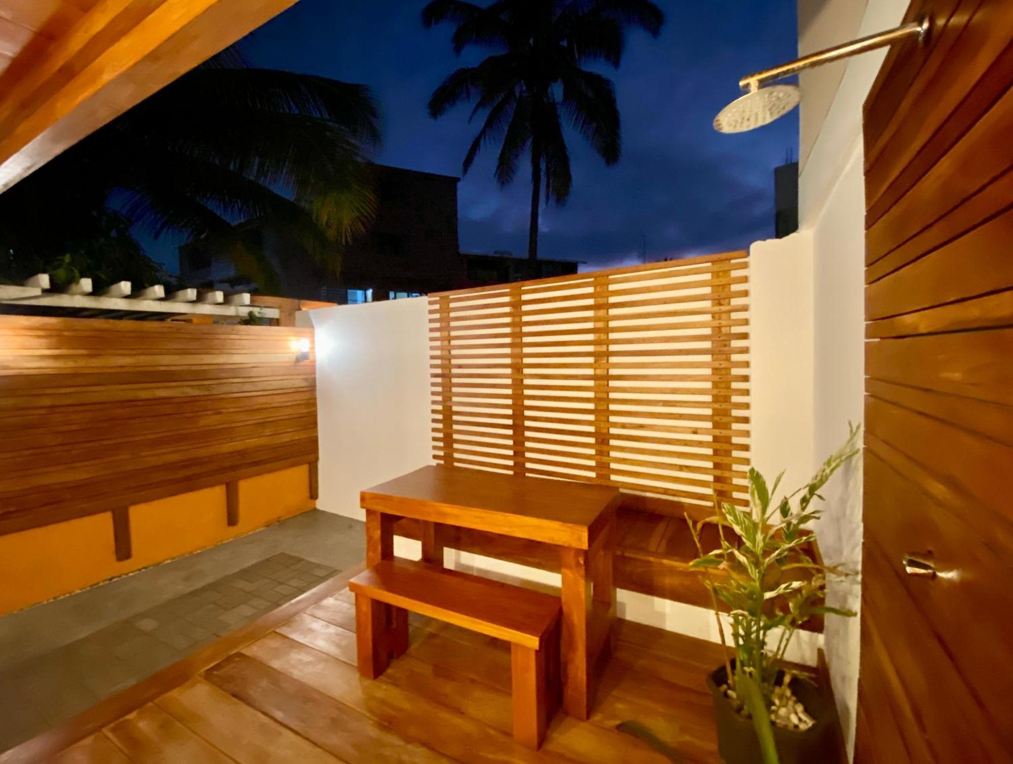 Torre Mar Galapagos Boutique Suites Puerto Ayora  Kültér fotó