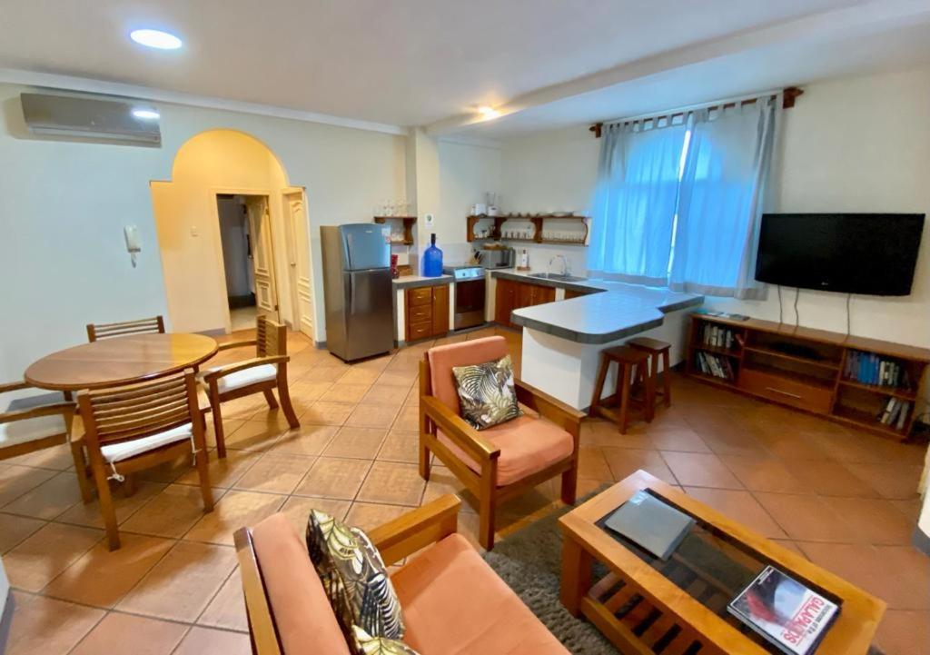 Torre Mar Galapagos Boutique Suites Puerto Ayora  Kültér fotó