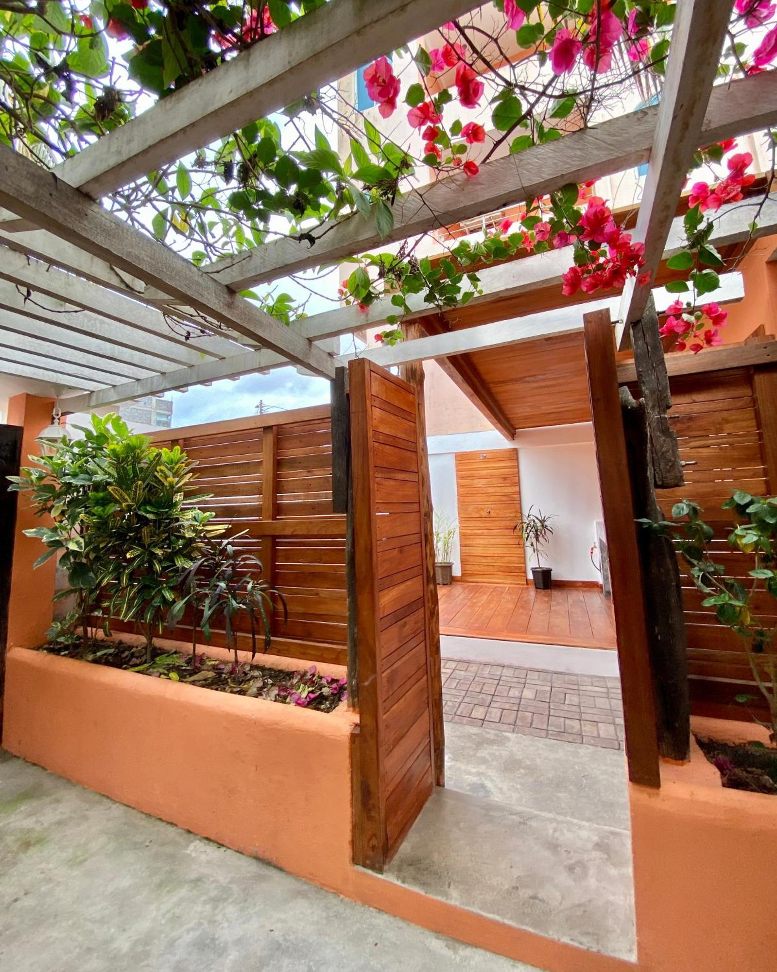 Torre Mar Galapagos Boutique Suites Puerto Ayora  Kültér fotó