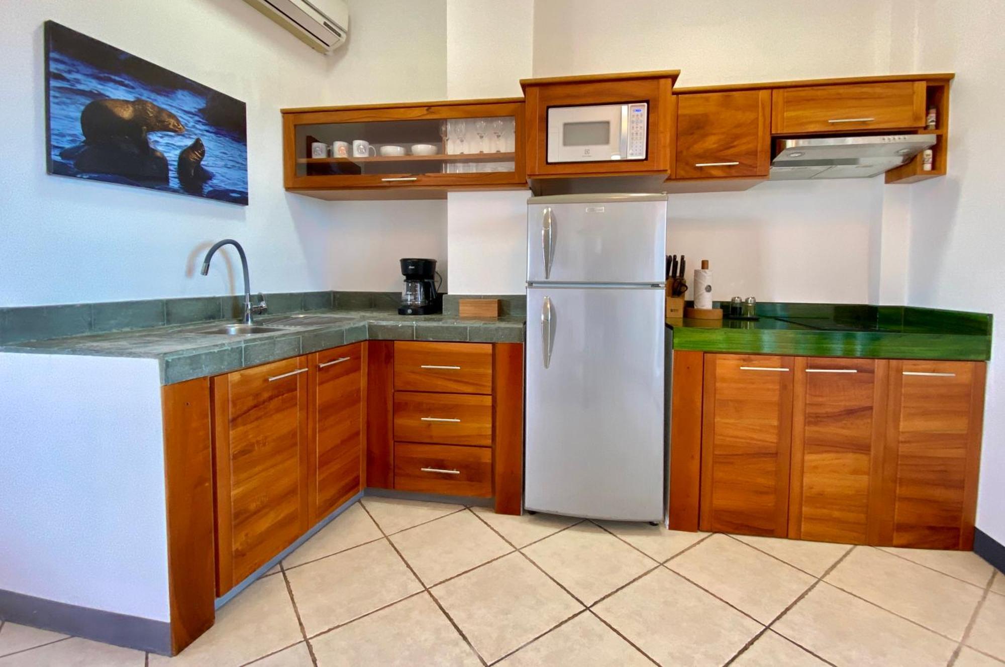 Torre Mar Galapagos Boutique Suites Puerto Ayora  Kültér fotó