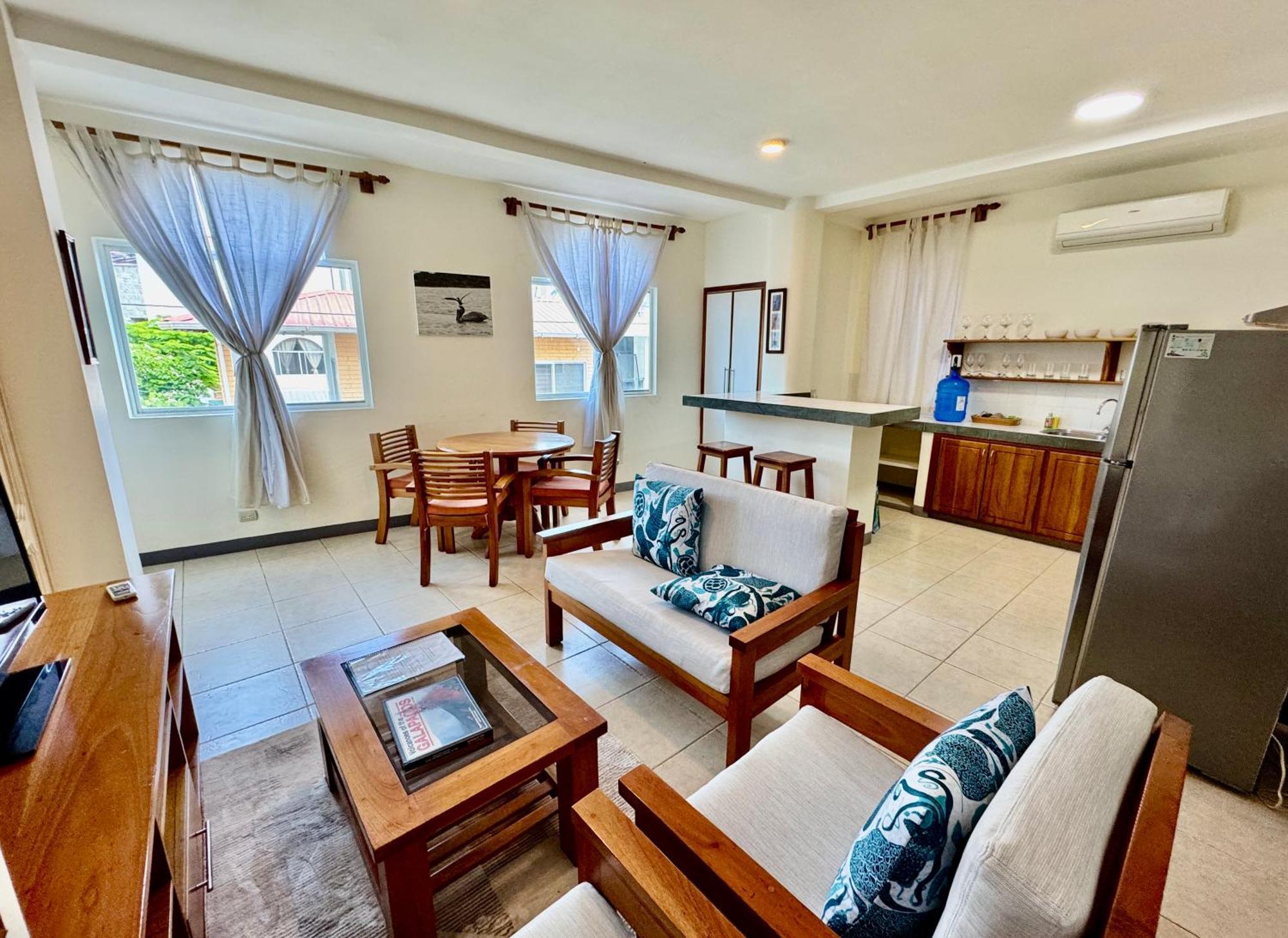 Torre Mar Galapagos Boutique Suites Puerto Ayora  Kültér fotó